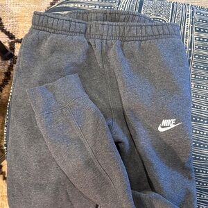 Nike men’s Charcoal Joggers